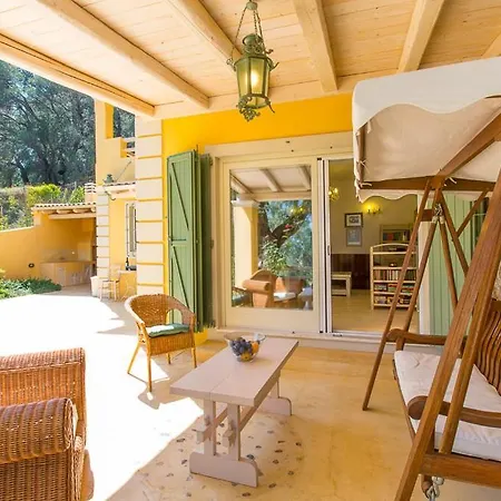 Villa Titania Il Giardino Segreto Di Prospero