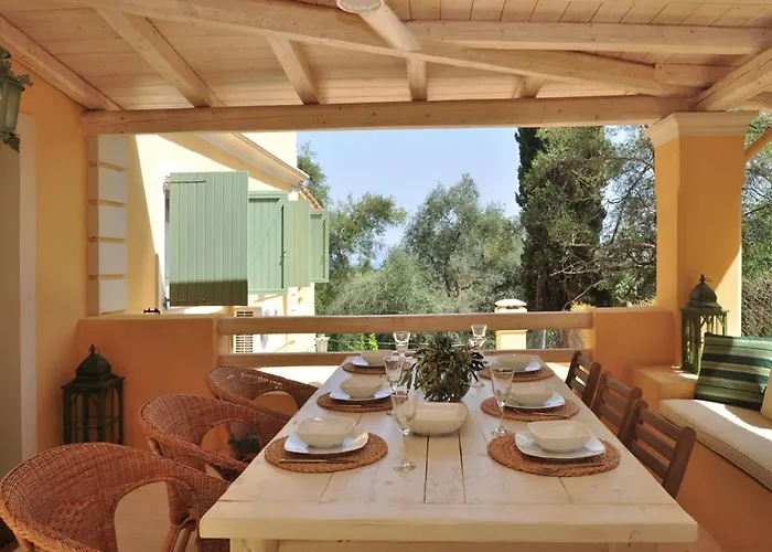 Titania Il Giardino Segreto Di Prospero Villa